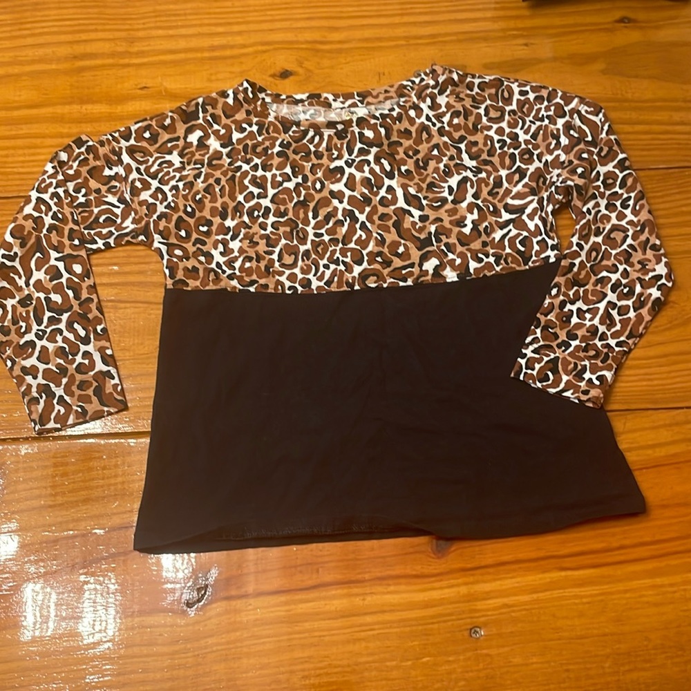 Never worn leopard top